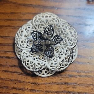 Vintage Black and White Floral Filagree Brooch-MISSING TWO STONES